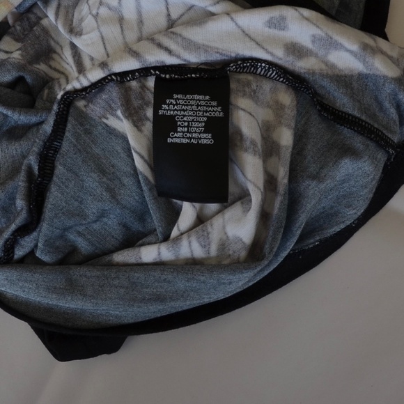 Alice + Olivia Floral Shirt - Picture 6 of 9